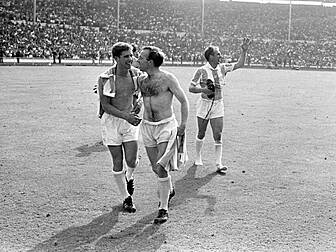 Remembering Nobby Stiles throu...